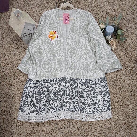 Handmade Jackets & Blazers - 3500 Size XL Grey and White Midi Length Duster Made from Linen and Cotton.